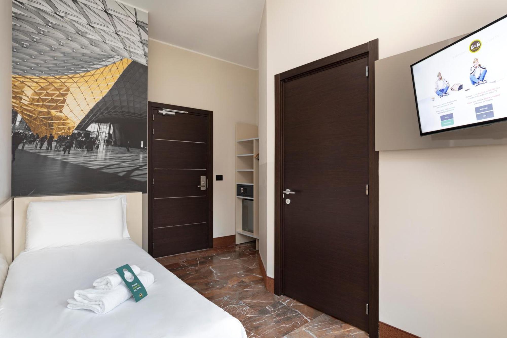 B&B Hotel Milano Sant'Ambrogio Bagian luar foto